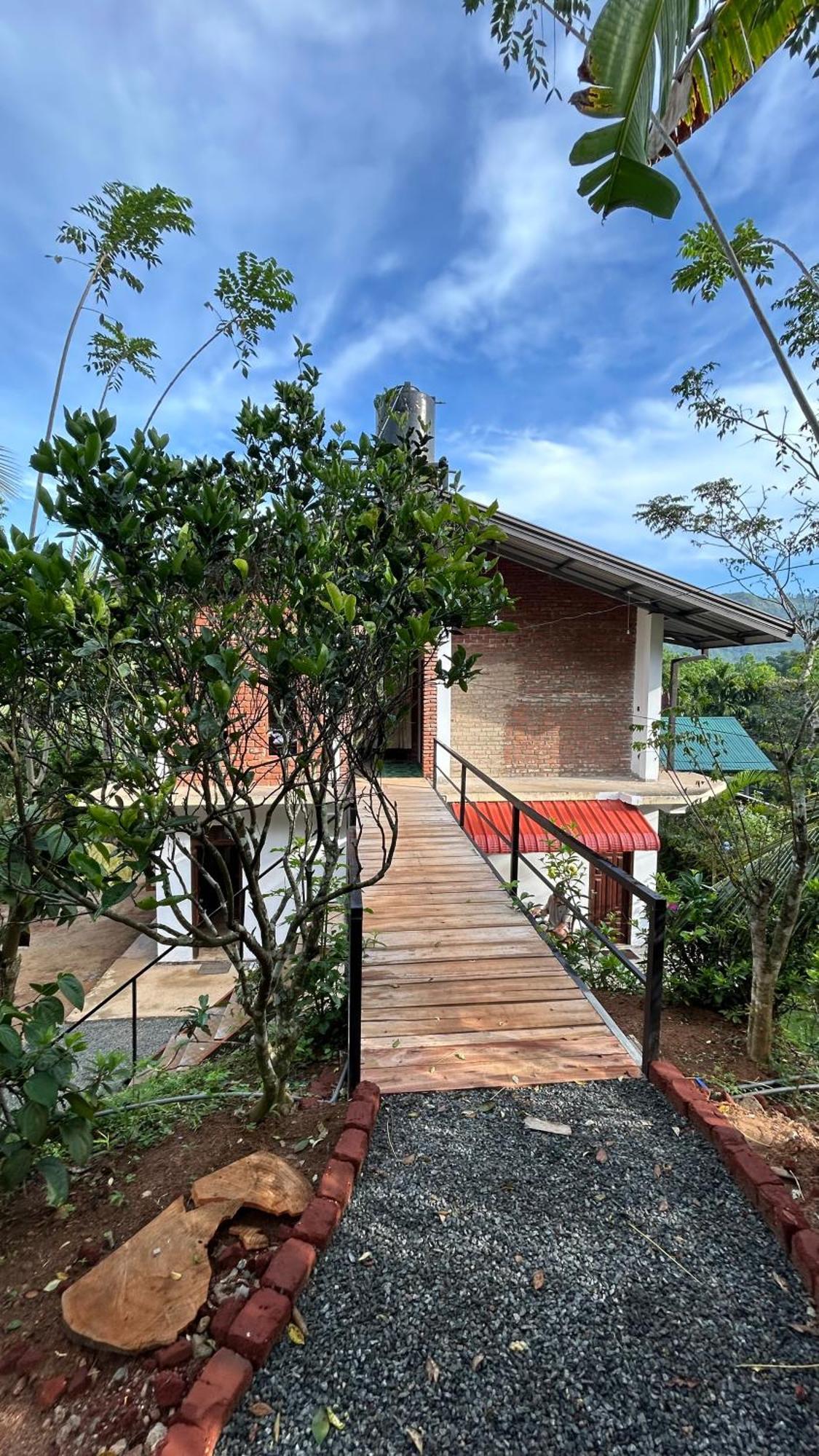 Mountain Shack Homestay Ella Bagian luar foto